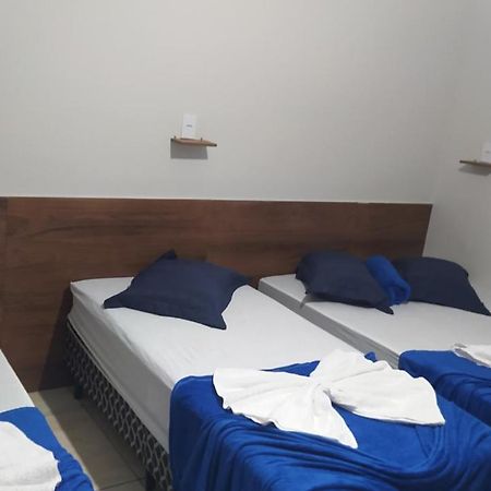 Pousada Quarto Com Frigobar,Ar E Garagem Gratuita Aparecida  Kültér fotó